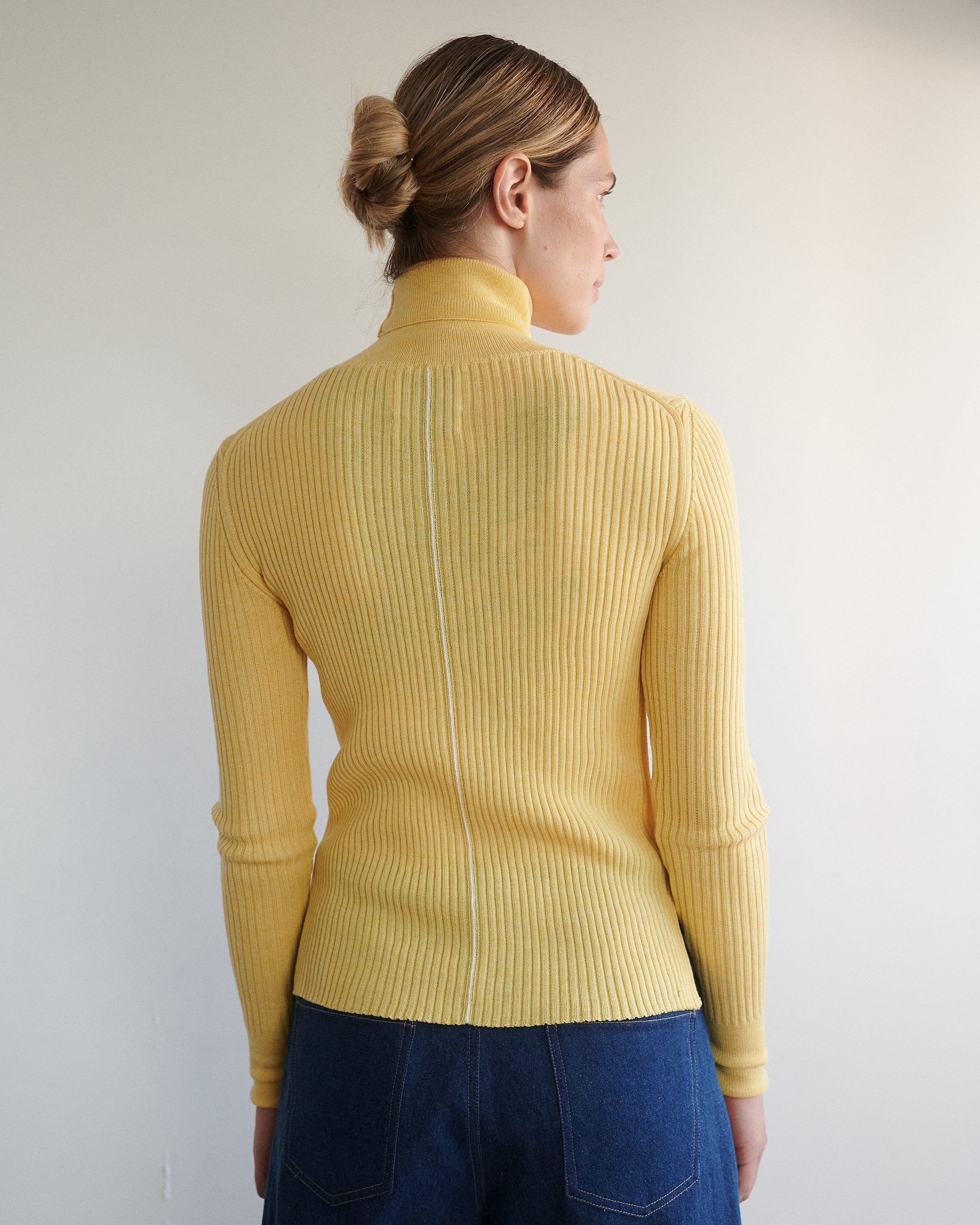 Turtleneck yellow on sale