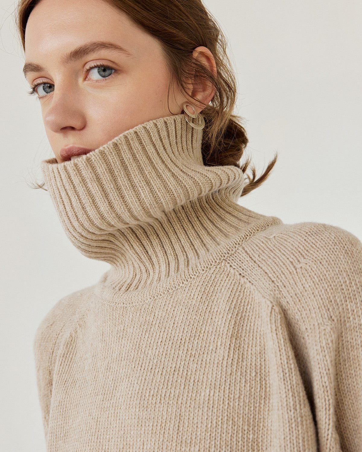 Rudenėja: Beige Recycled Wool Turtleneck – The Knotty Ones